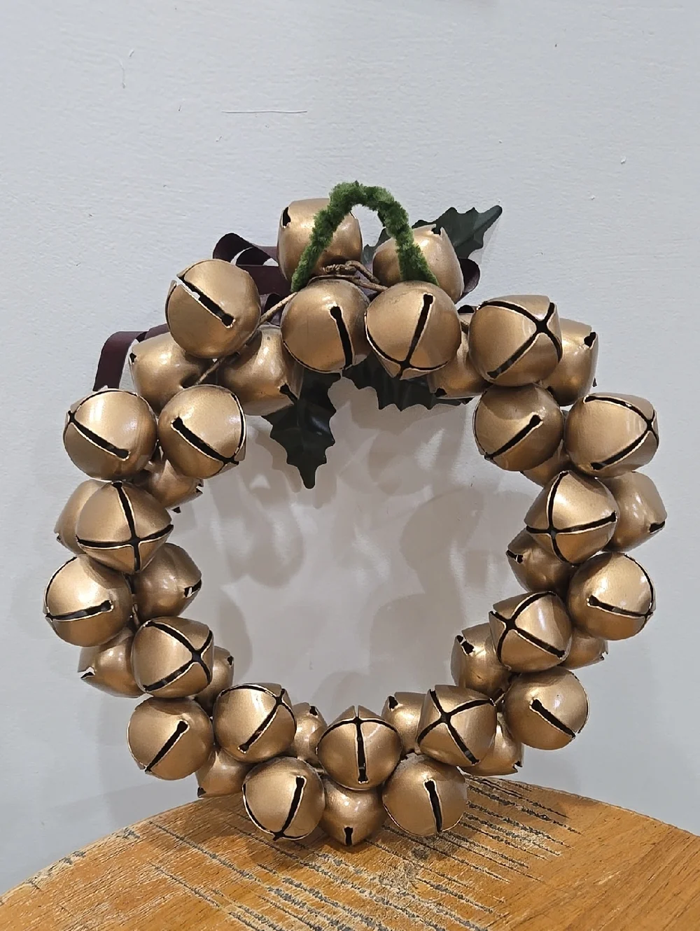 Vintage Christmas Jingle Bell Metal Hanging Wreath